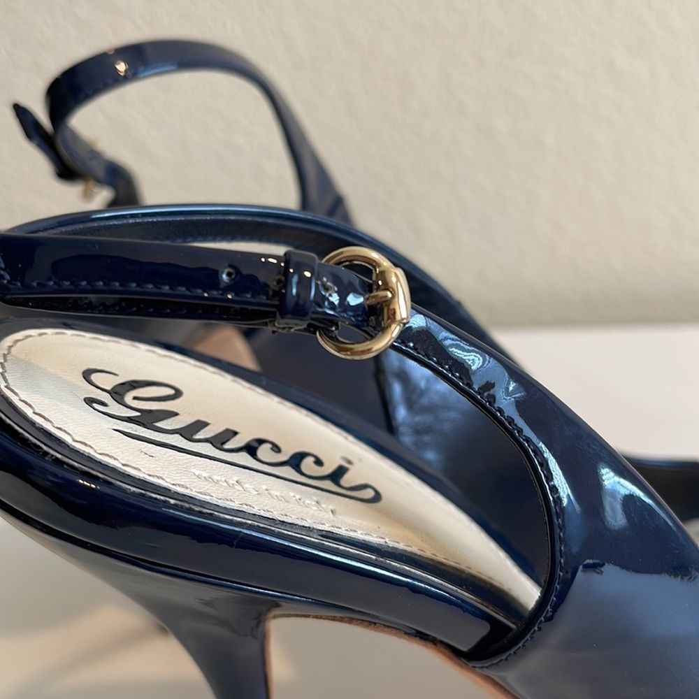 GUCCI Vitello Vernice Soft Blu Pumps - Picture 8 of 16